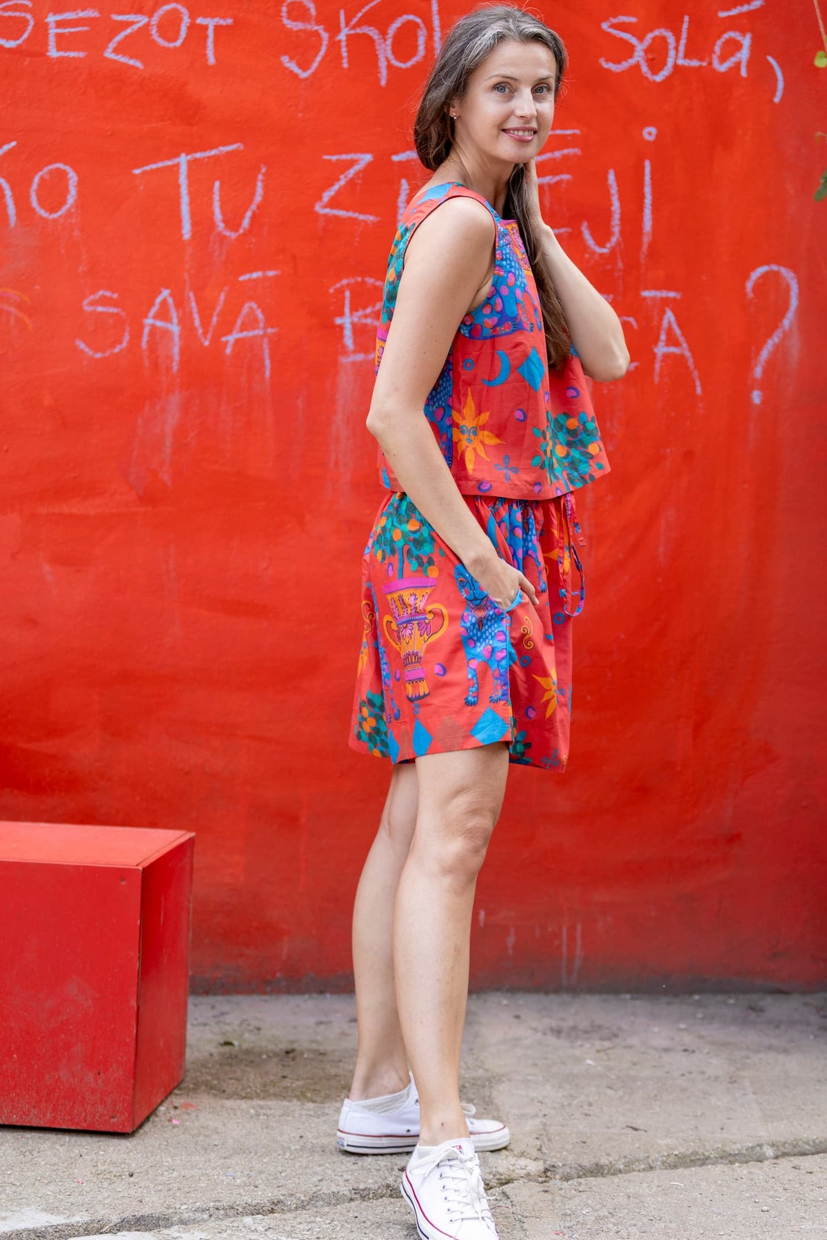 Sleeveless top in cotton Red Cats