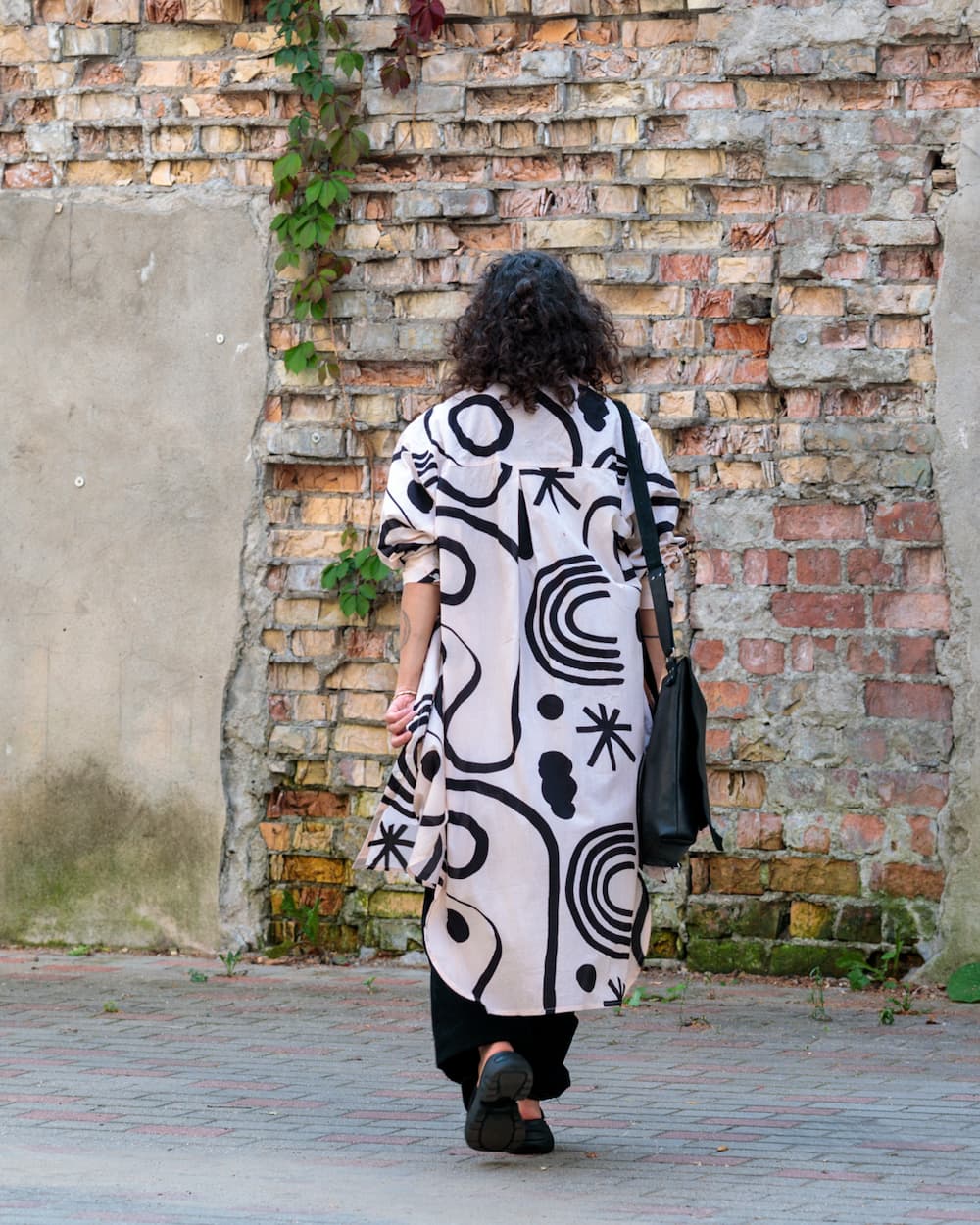 Shirtdress in Cotton "White with Abstract Stripes"