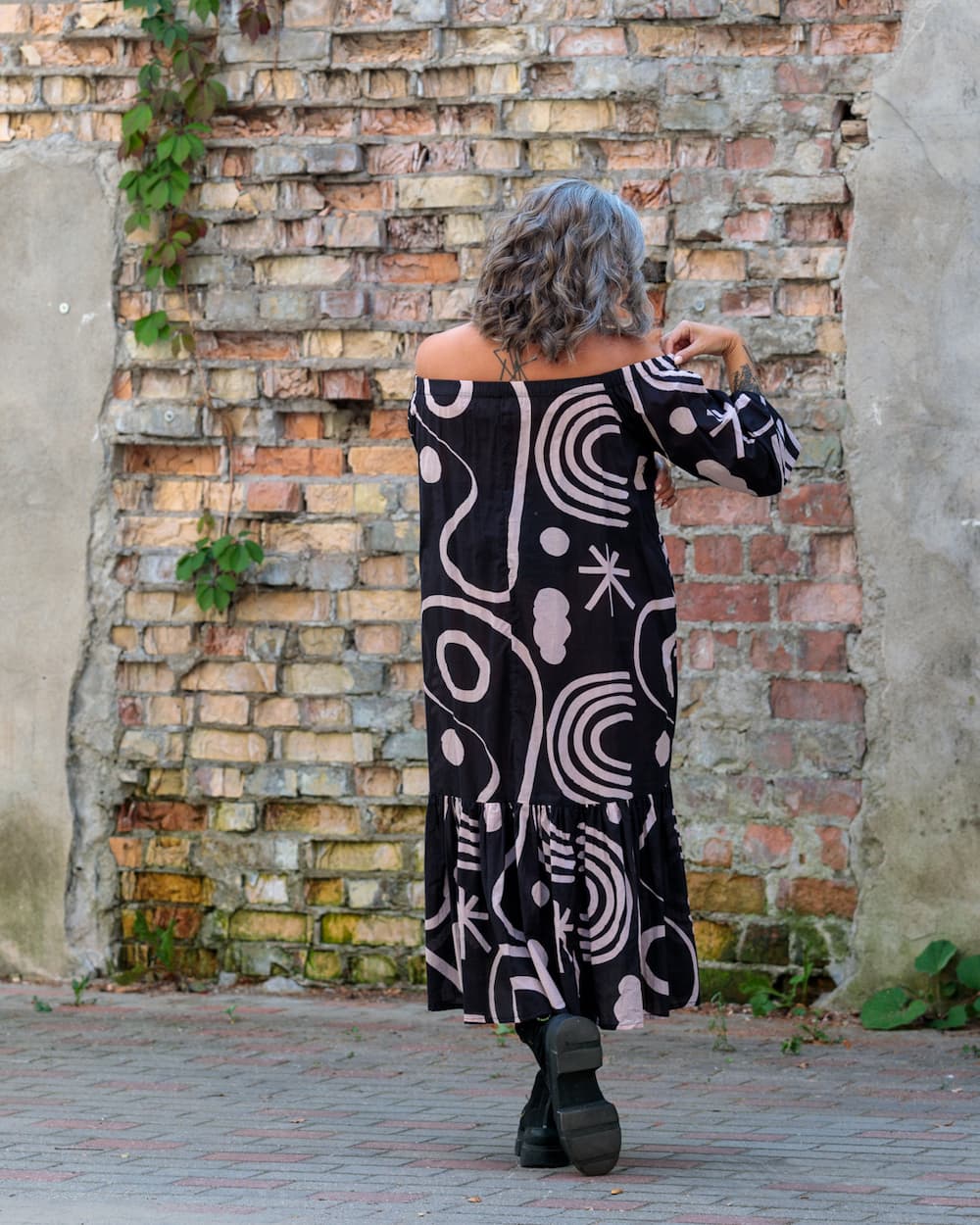 Midi Dress in Cotton "Black with Abstract Stripes"
