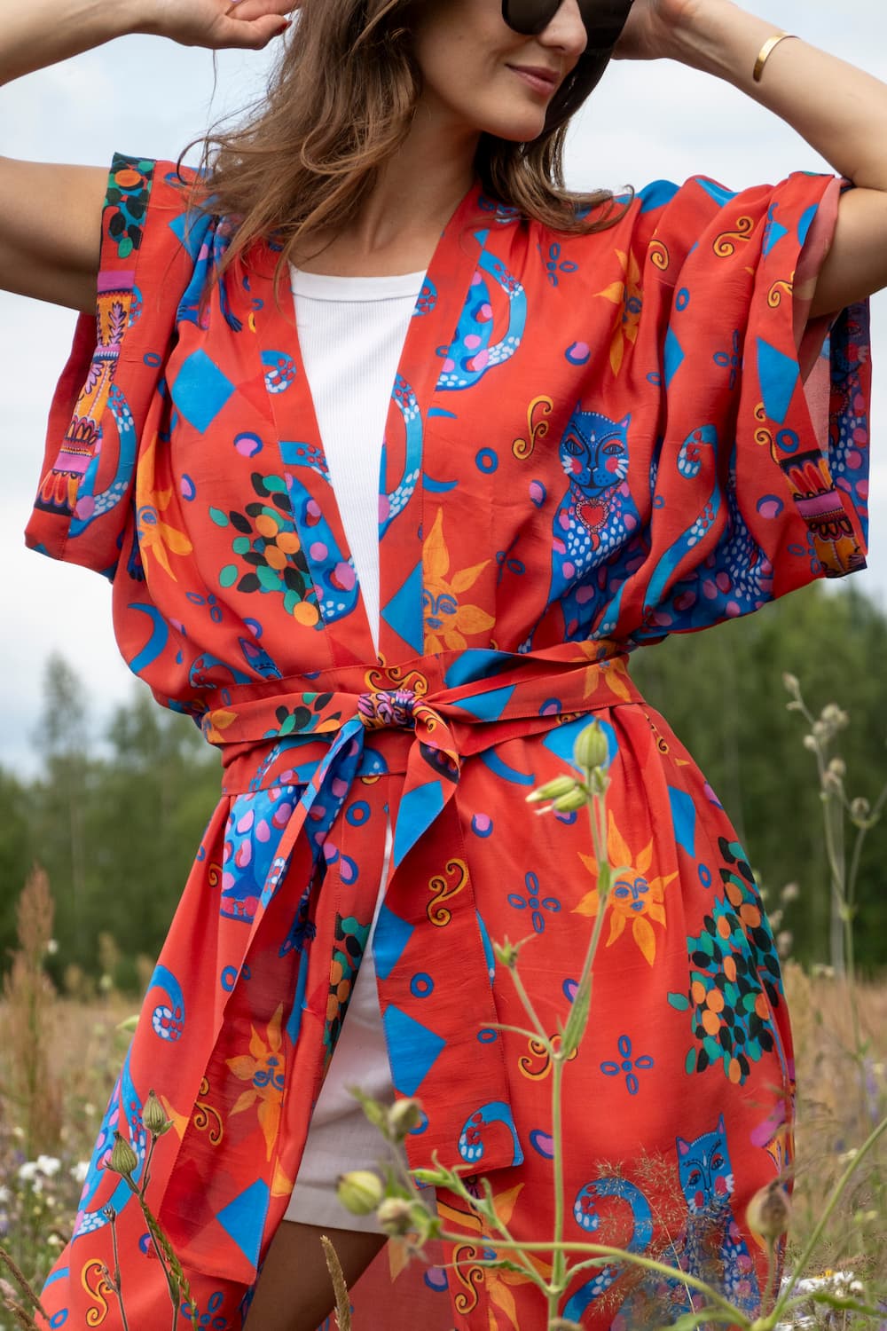 Kimono in Silk "Red Cats" with belt