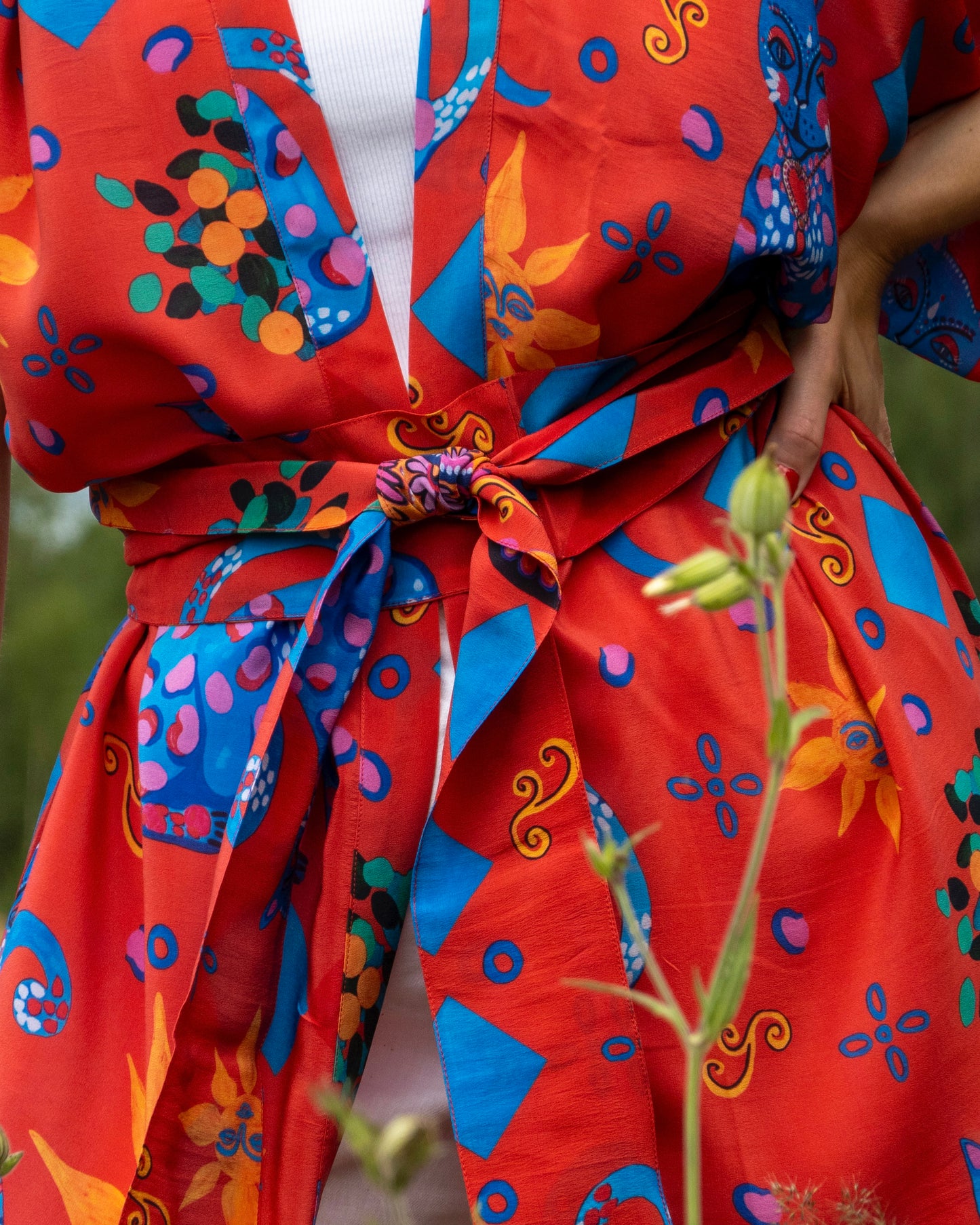 Kimono in Silk "Red Cats" with belt