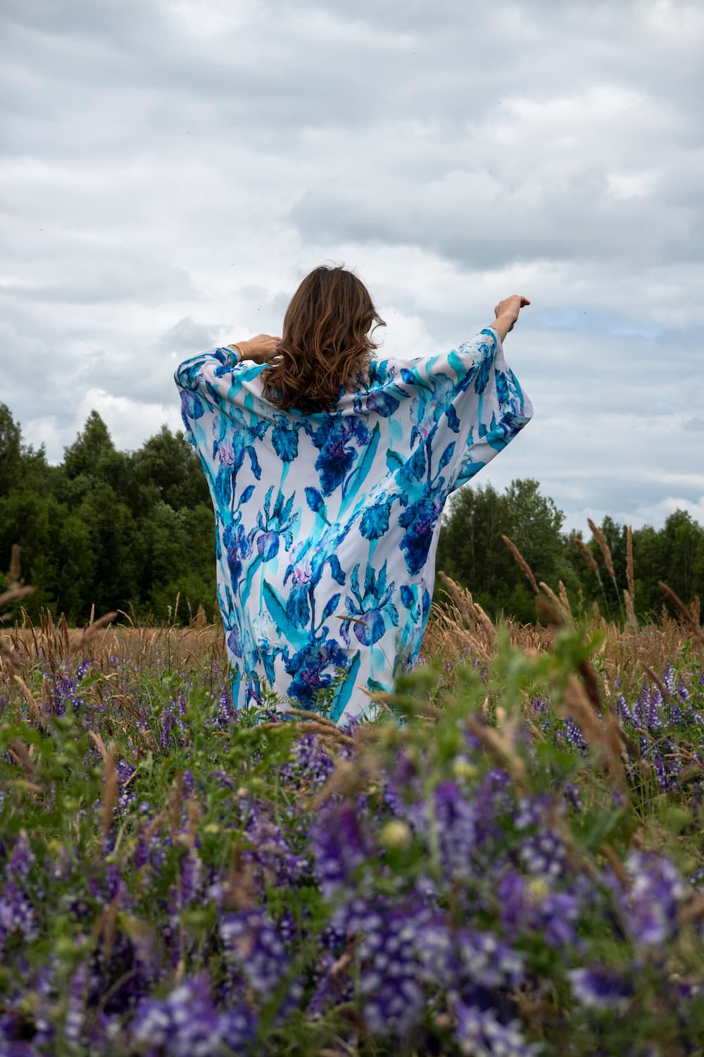 Kimono in Silk "Pastel Iris" with belt