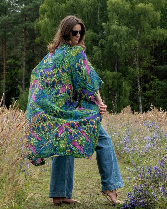 Kimono in Silk "Gorgeous Peacock" with belt