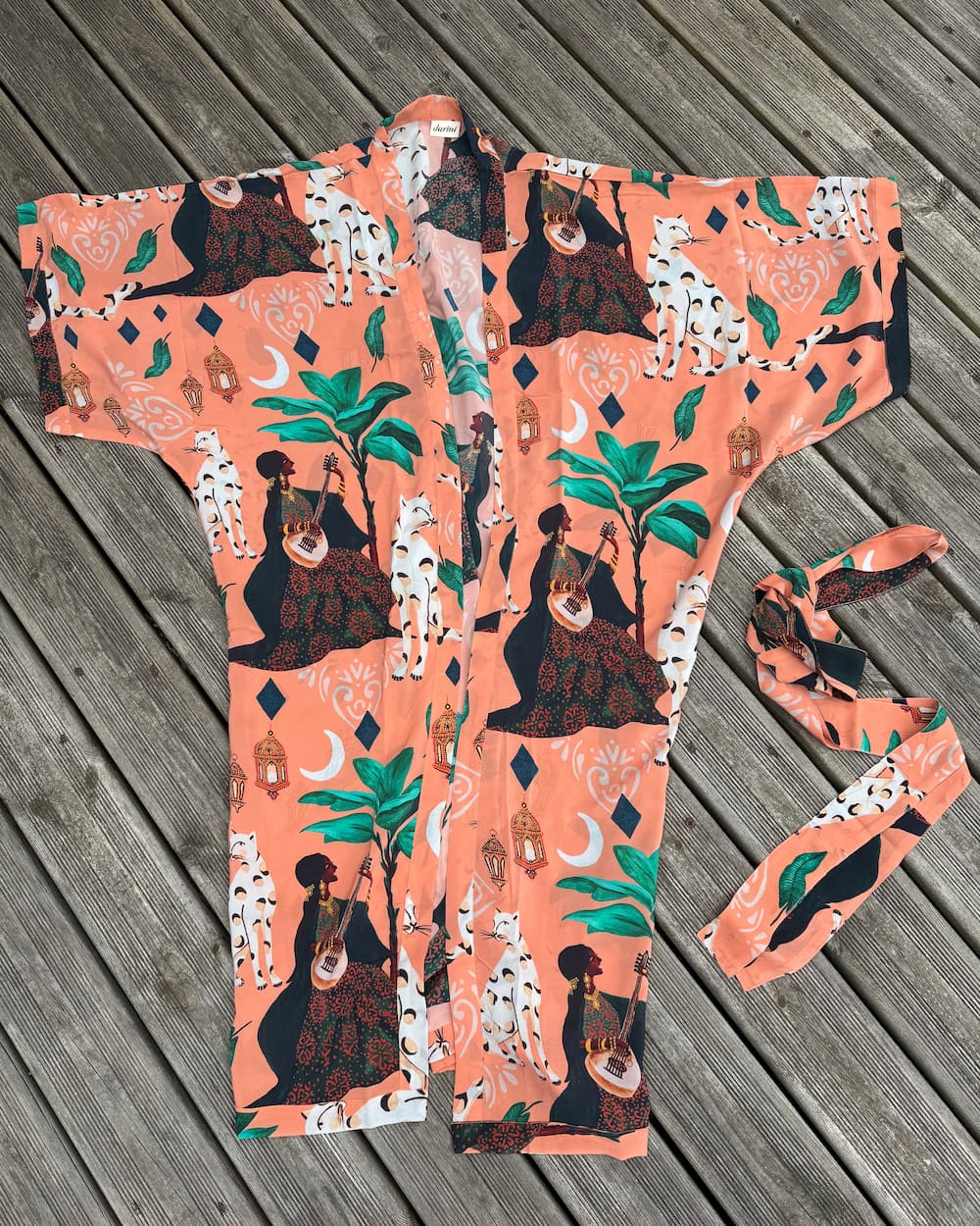 Kimono in Silk "Peach Bedouin Moon" with belt