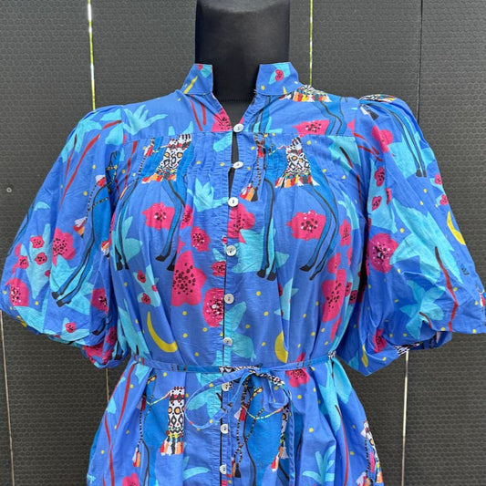 Puff Sleeve Top in Cotton "Blue Camels"