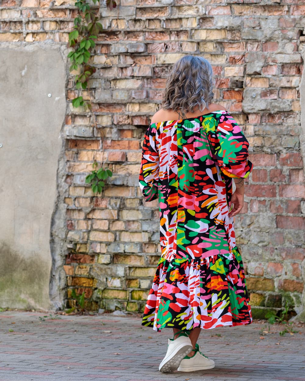 Midi Dress in Cotton "Bright on Black"
