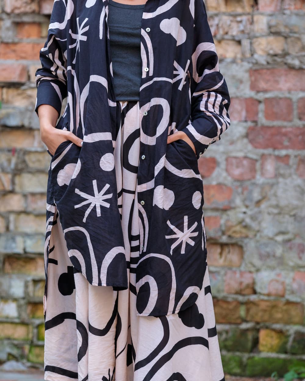 Shirtdress in Cotton "Black with Abstract Stripes"