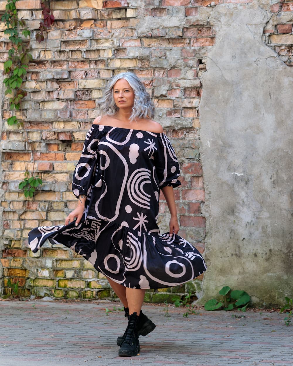 Midi Dress in Cotton "Black with Abstract Stripes"