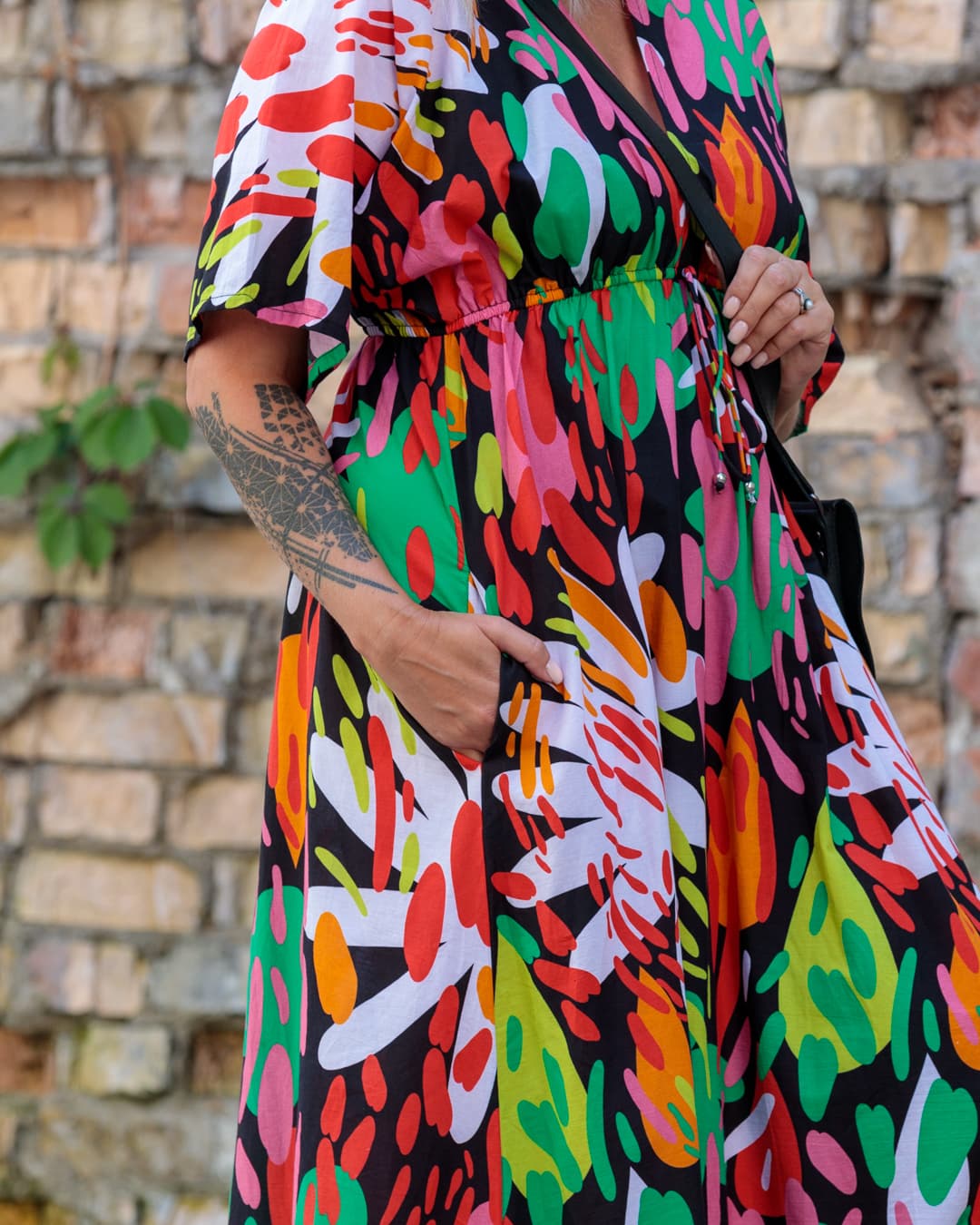 Long Dress in Cotton "Bright on Black"