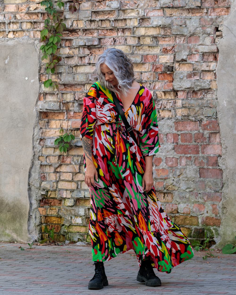 Long Dress in Silk "Bright on Black"