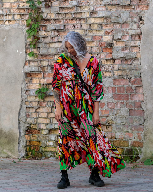 Long Dress in Silk "Bright on Black"