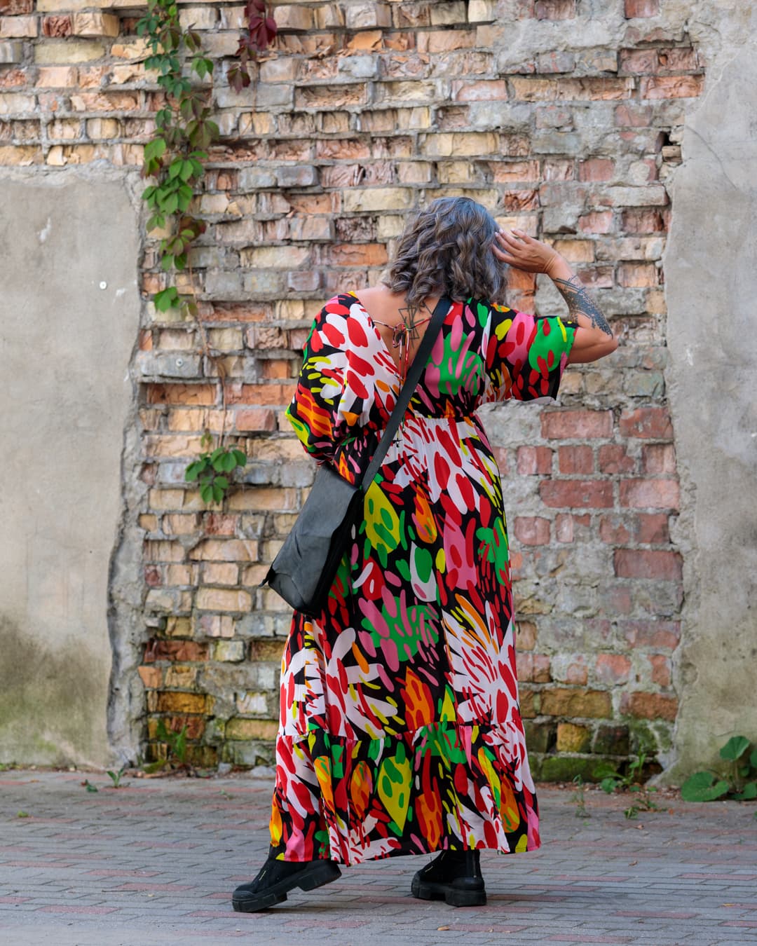 Long Dress in Cotton "Bright on Black"